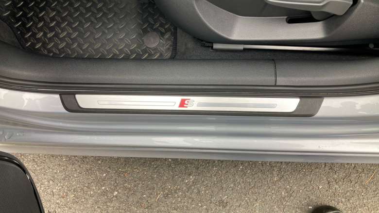 Audi A3 35 TFSI S Line 5dr S Tronic Petrol Hatchback